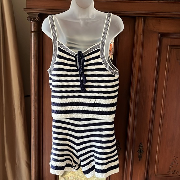 House of Harlow Blue & Cream Knit 2 Pc. set - Picture 3 of 6